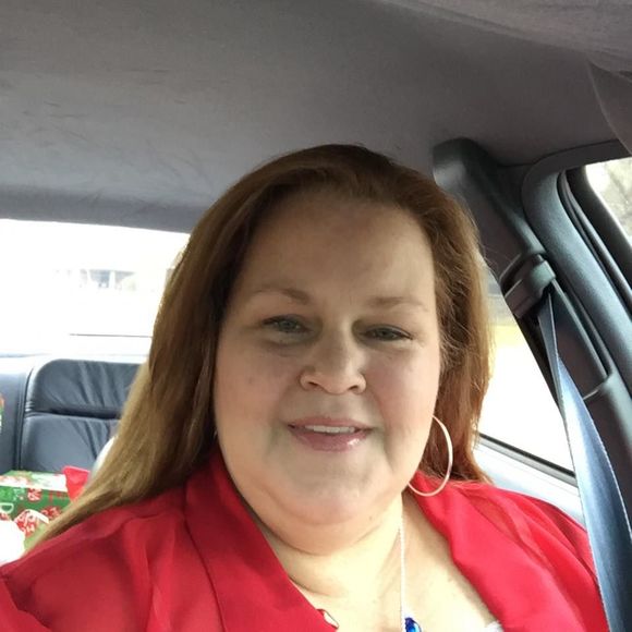 Meet your Posher, Cindy - Picture 1 of 1